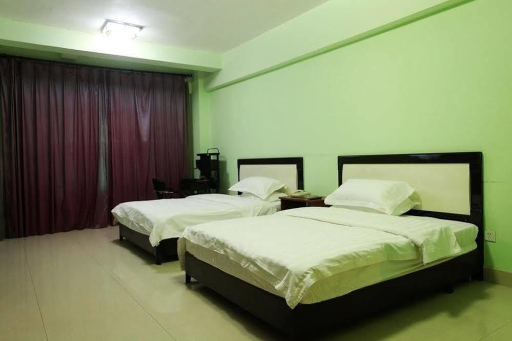 Taohuayuan Apartment Hotel Nanning Exterior photo